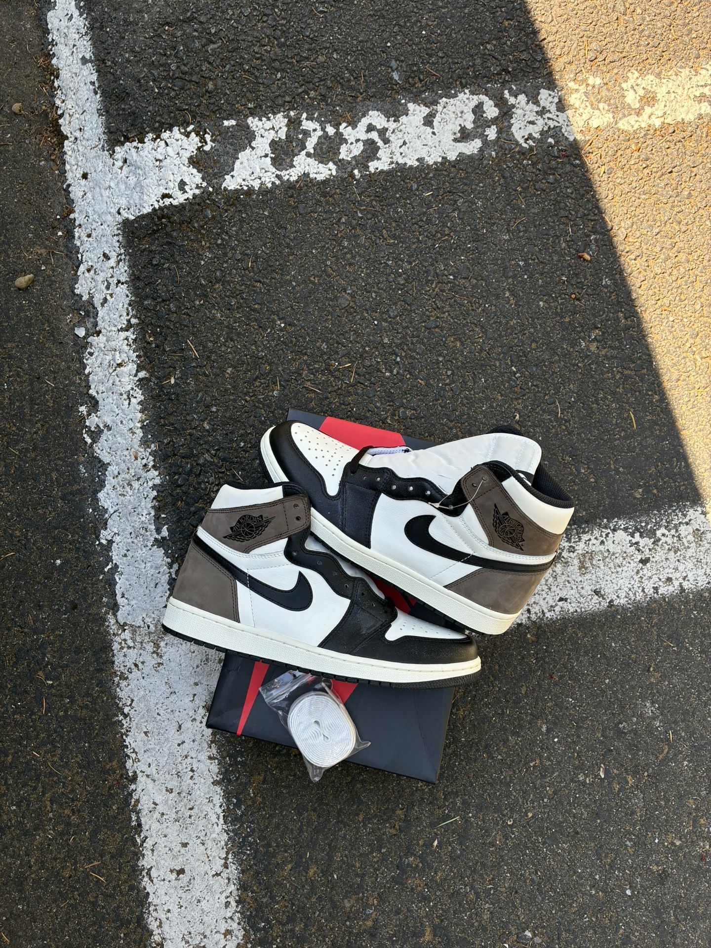 Retro Jordan 1 ‘Mocha’