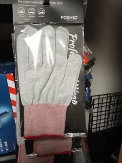 Vinyl wrap gloves