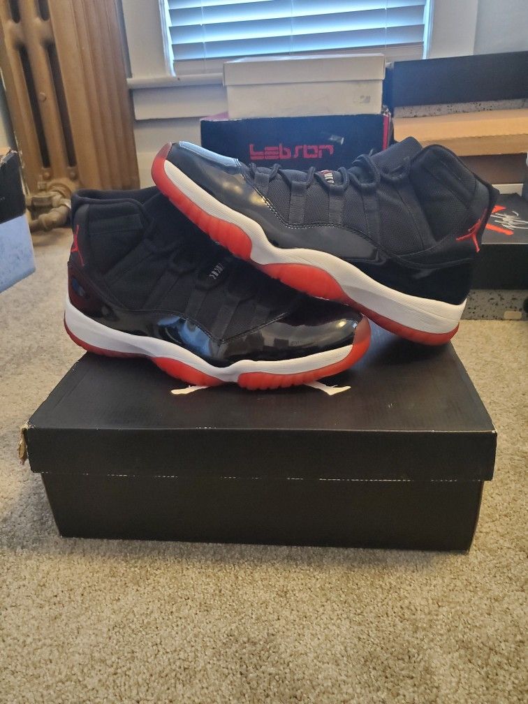 Bred 11s - Sz 11.5