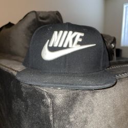 Black And White Nike Hat $20 OBO