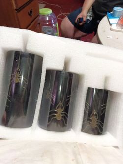 Battery powered spider things