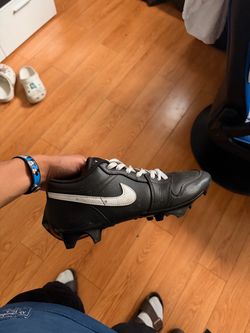Jordan 1 Low Black Size 8.5