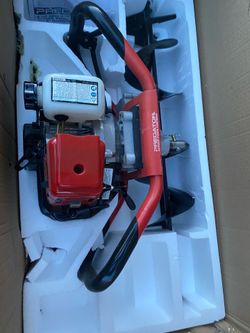 Predator gas-powered earth auger,