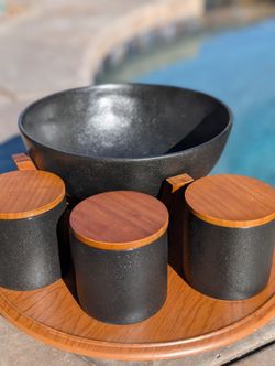 Thomasville Serving Set with Bowl and Canisters