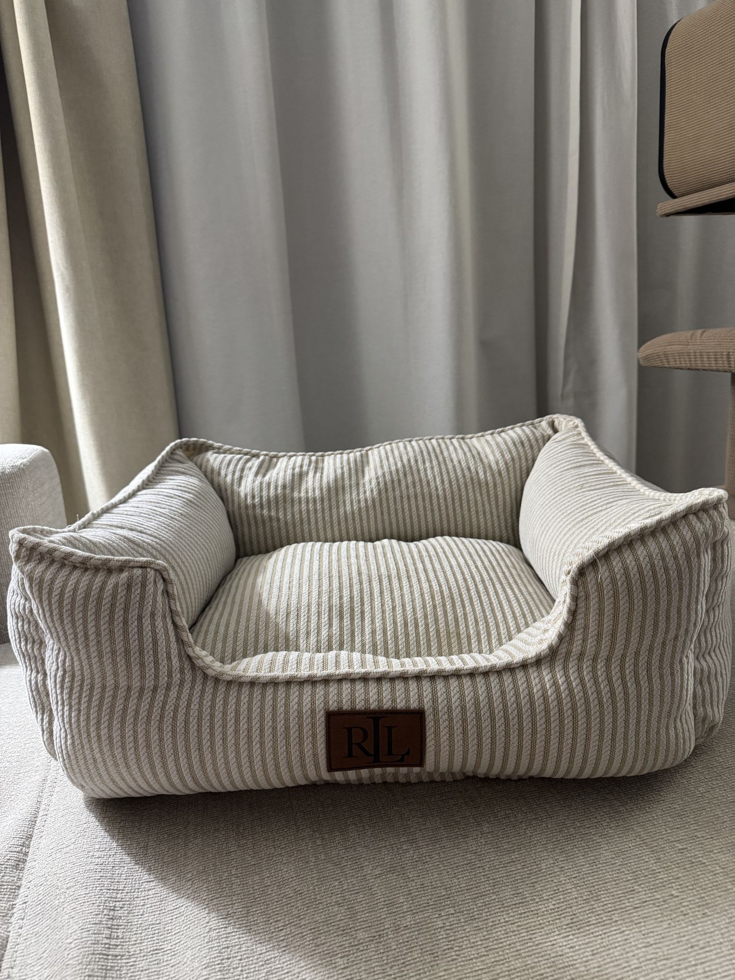 Ralph Lauren Medium Pet Bed