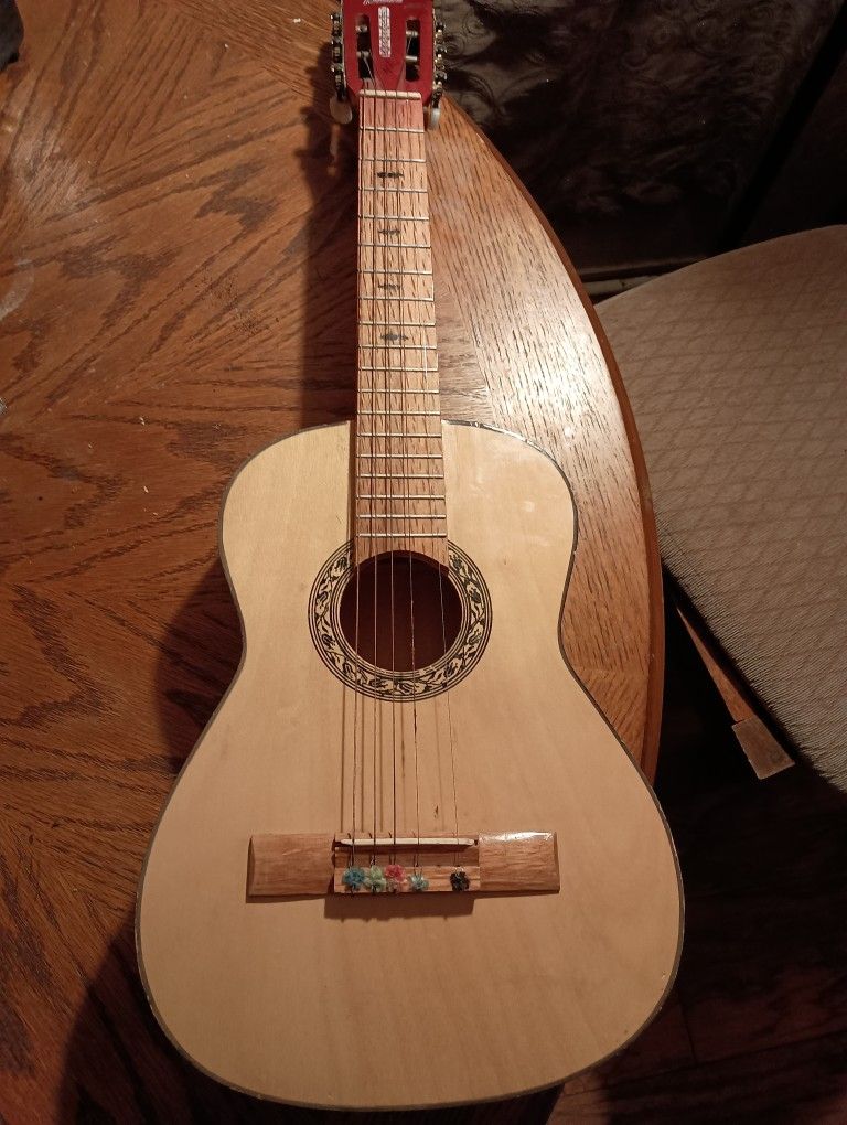 Guitar 