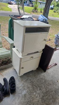 Matching night stands