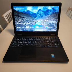Dell Latitude E5550 15.6-inch laptop  Intel core i5 Dual Core @ 2.30 ghz 8GB Ram 120GB SSD  Windows 10 pro. Microsoft office installed.  Nothing wrong