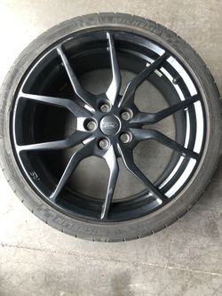 2015-2018 Ford Focus rs rim with tire