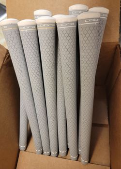 Lamkin Golf Club Iron Grips * NEW *