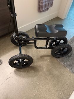 New knee scooter $120