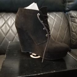 Wedge Boots 