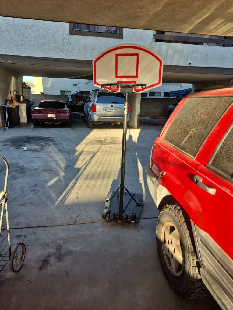 20 basketball court
