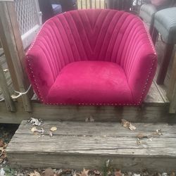 Red customized dog seat