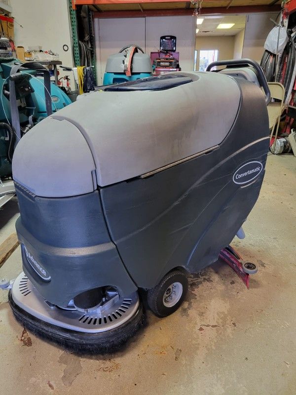 Floor Scrubber Advance