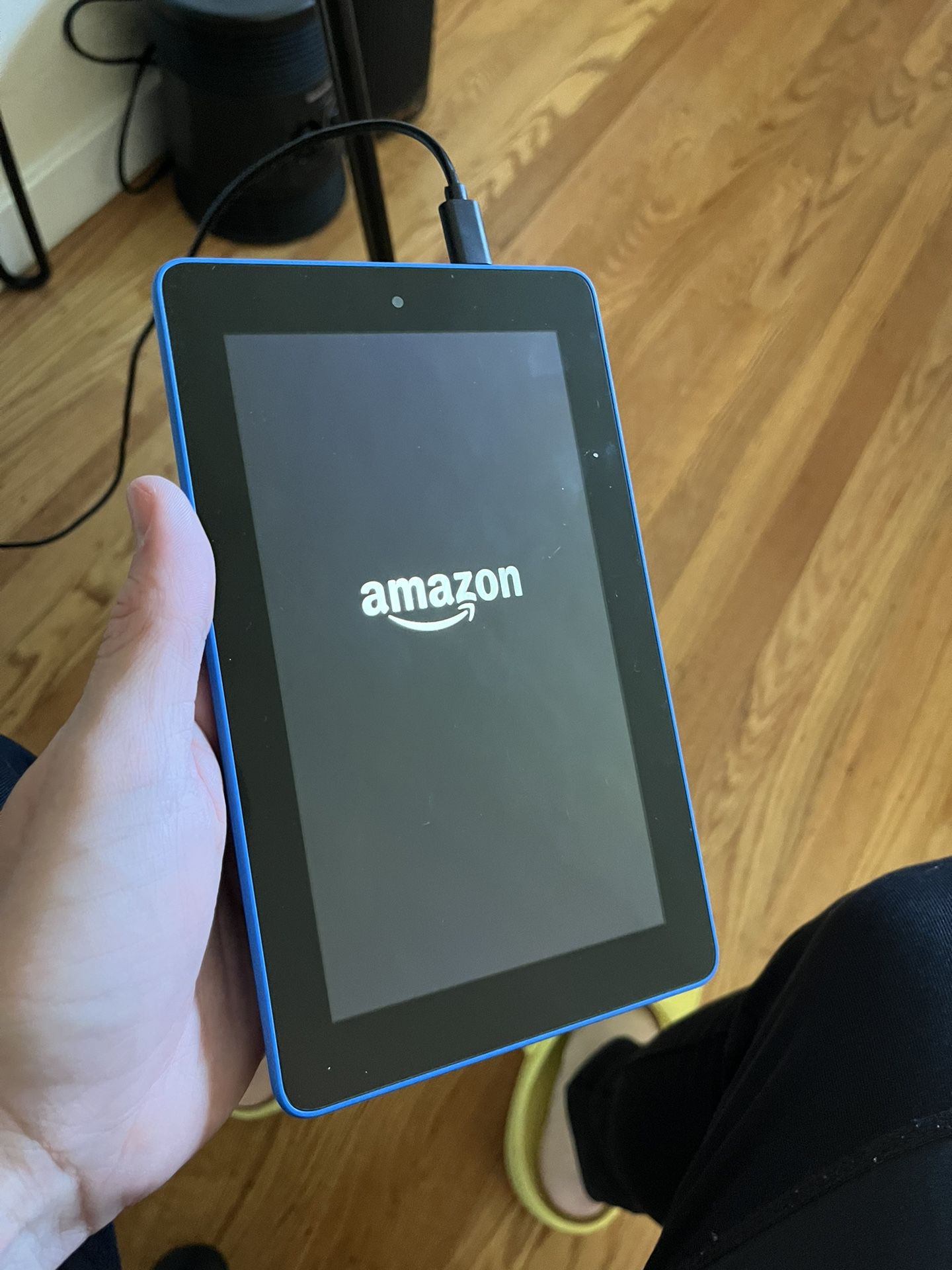 Amazon Fire Tablet *Only Works With Charger Connected*