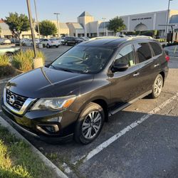 2017 Nissan Pathfinder