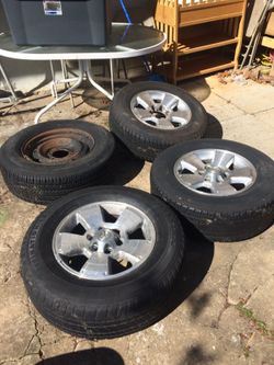 Llantas con rines para tacoma