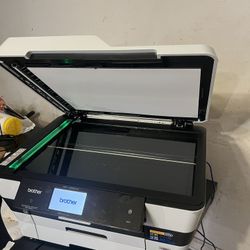 Brother MFCJ6920DW Wireless Multifunction Inkjet Printer with Scanner, Copier and Fax, Amazon Dash Replenishment Ready