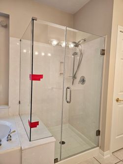 Glass Shower Door 