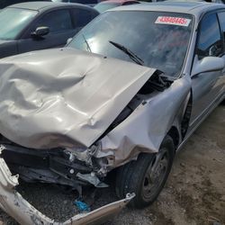 2000 Toyota Corolla PARTS @U-Pull Auto Parts DD3007