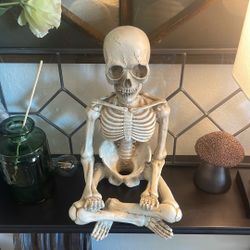 Yoga skeleton