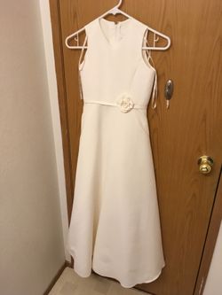 Girl's size 8 flower girls dress