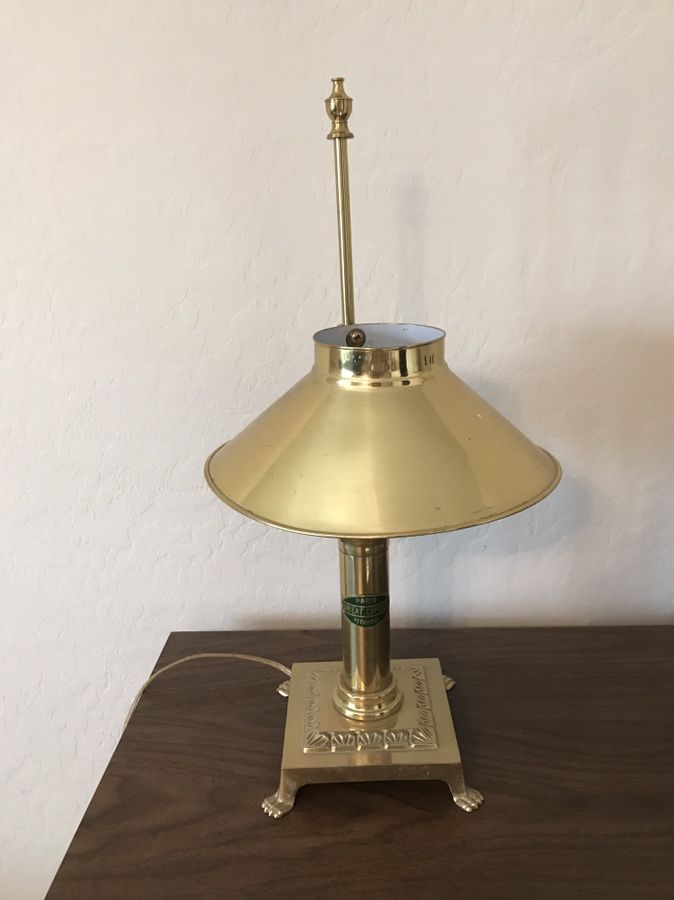 Brass vintage lamp underwriters laboratories issue bc-22, 567 portable lamp antique