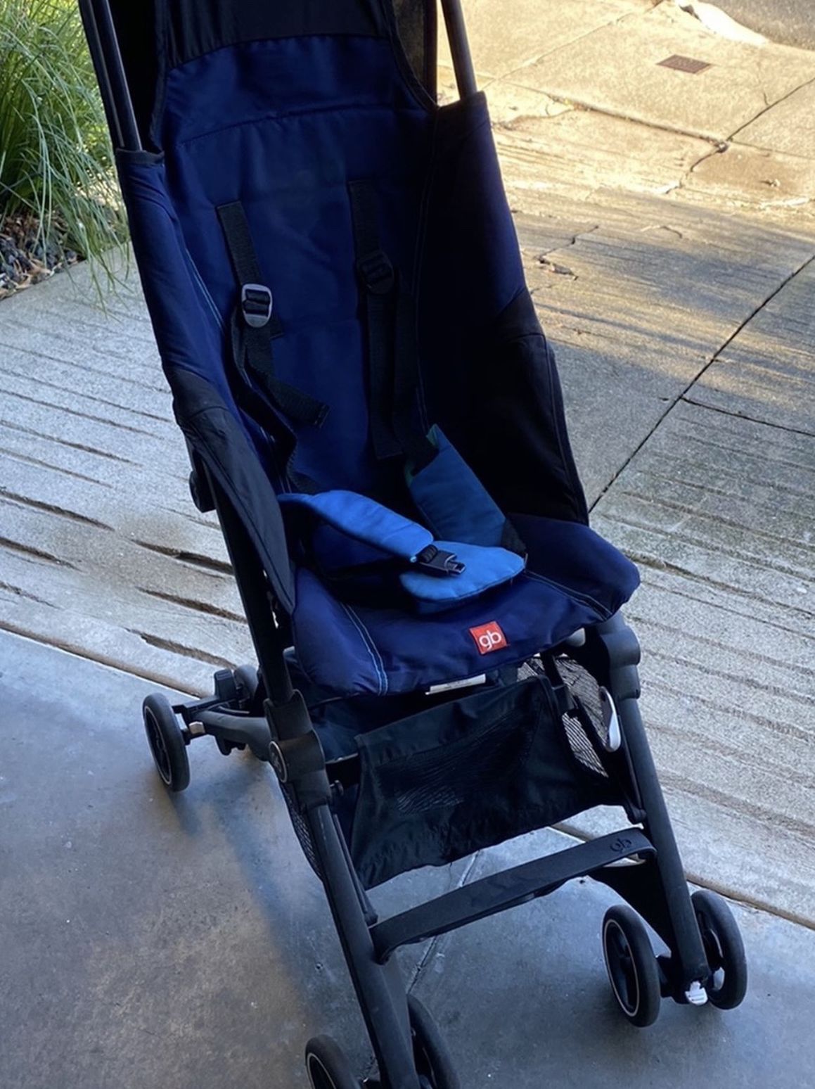 gb Pockit compact stroller