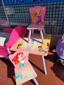 Kids Table & 2 Chairs