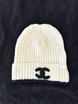 Chanel knitted beanie