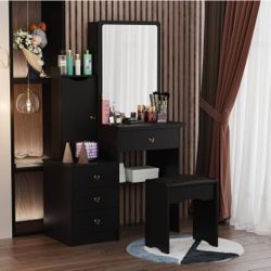 Make up Vanity set