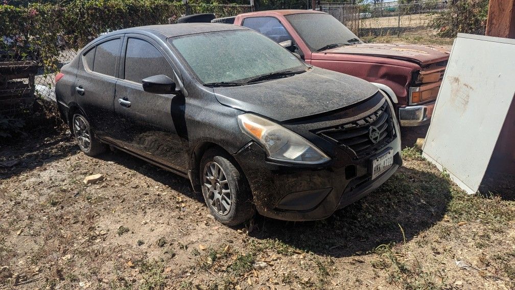 2016 Nissan Versa