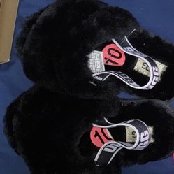 Ugg Fluff Slippers Size 10T