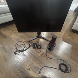 2560 x 1440 165hz Ultragear Gaming Monitor 32" gaming monitor and a HyperX QuadCast microphone