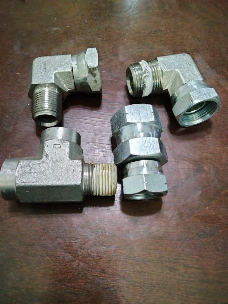 Lowrider Hydraulics 1/2 -3/4 Fittings