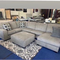 Sectional In Stock For Immediate Delivery 