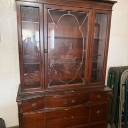 FREE CHINA CABINET