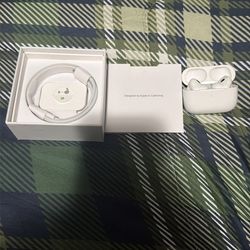 AirPod pro 2s (3 months appIe music)