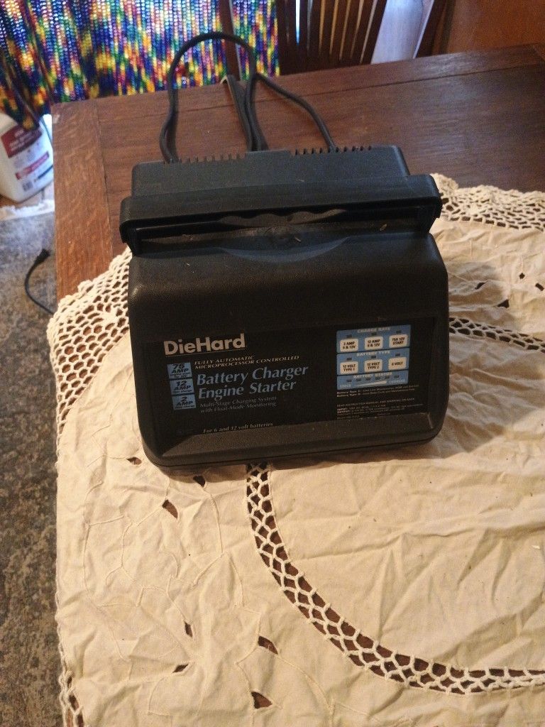 DIEHARD BATTERY CHARGER ENGINE STARTER