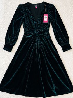Vince Camuto Green Velvet Midi Dress Size 10
