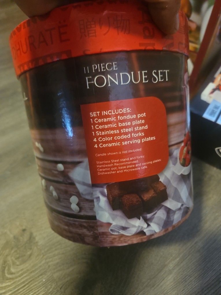 11 PC Fondue Set