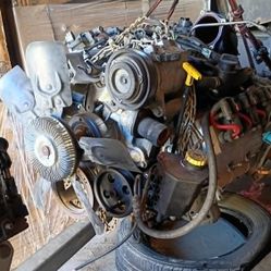 Mopar Hemi Motor & Transmission 