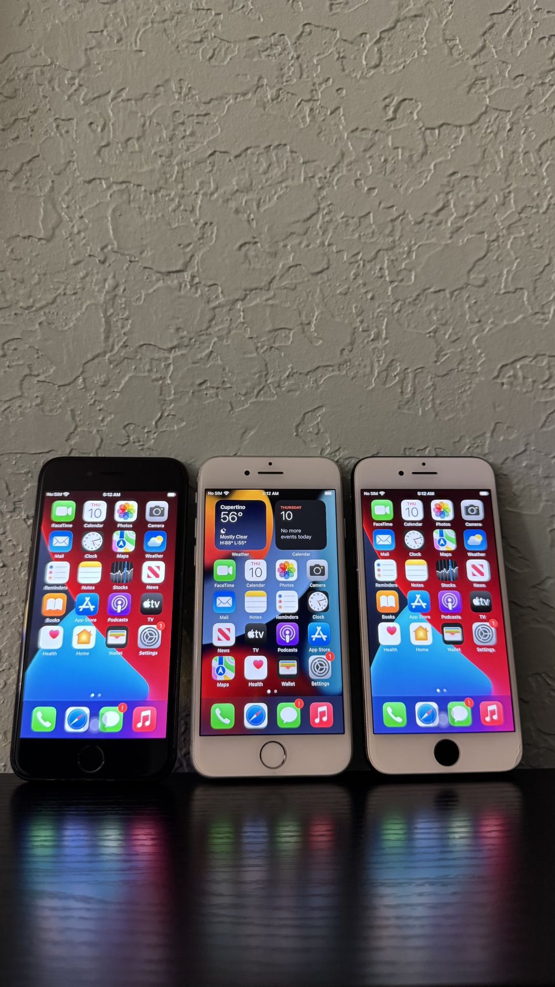 Lot Of 3 Apple iPhone 7 