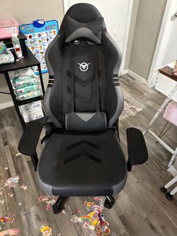 Gaming chair