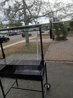 San Maria Custom Grill