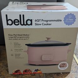 NEW Slow Cooker from BELLA, 6.0 Qt Programmable 