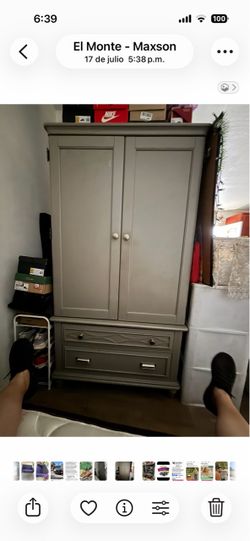 Armoire