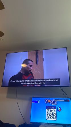 75 Inch Vizio TV