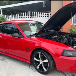2002 Ford Mustang